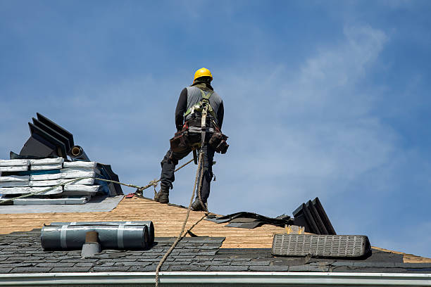 Professional Gutter Installation technician working in Glen Aubrey, NY
